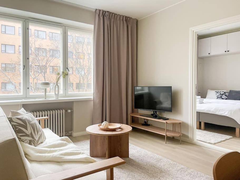 Central 1Br Next To The Park Helsinki Buitenkant foto