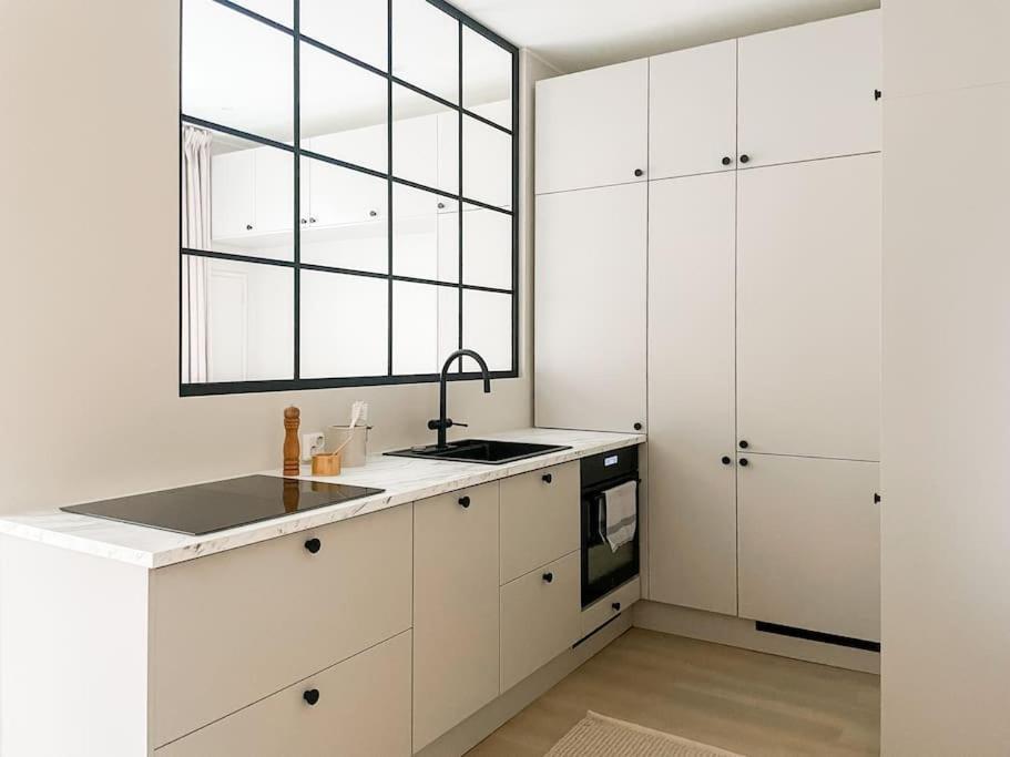 Central 1Br Next To The Park Helsinki Buitenkant foto